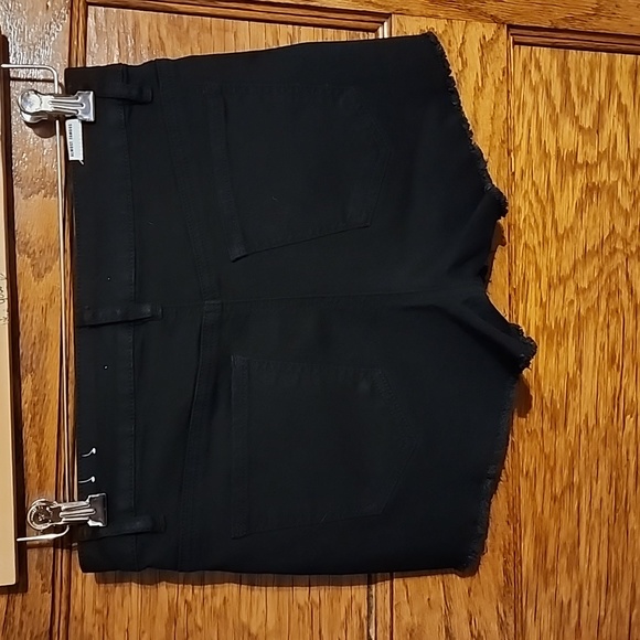 Almost famous shorts - Picture 2 of 4